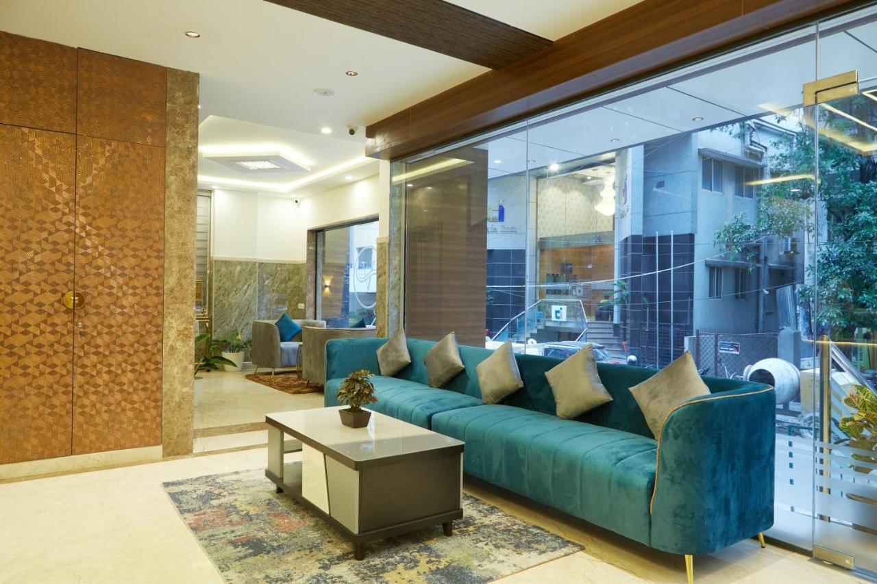 Vovo Premier Hotel Bangalore Eksteriør bilde