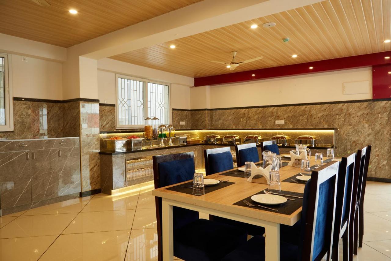 Vovo Premier Hotel Bangalore Eksteriør bilde