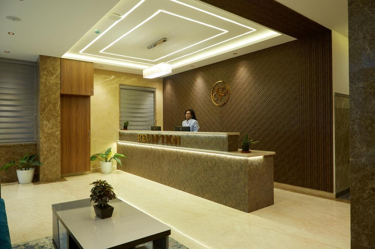 Vovo Premier Hotel Bangalore Eksteriør bilde