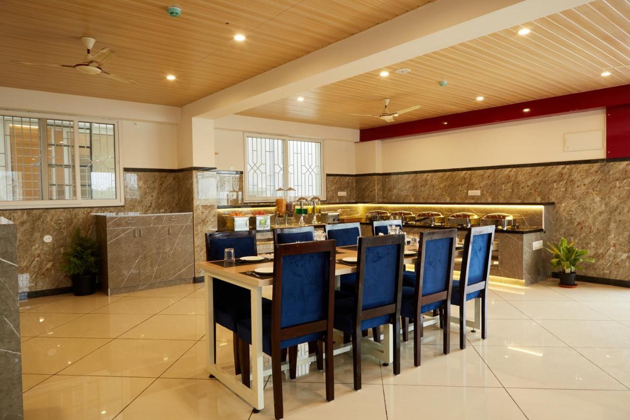 Vovo Premier Hotel Bangalore Eksteriør bilde